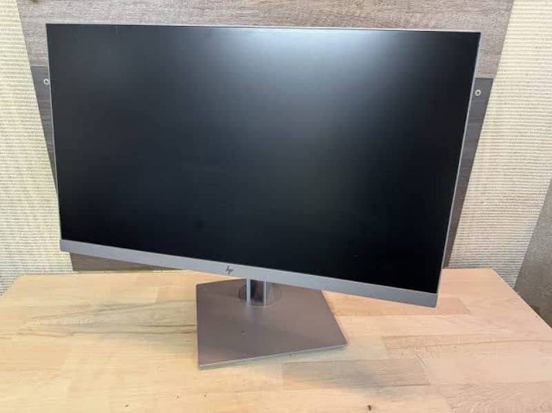 I'm selling My HP EliteDisplay Borderless LED 1