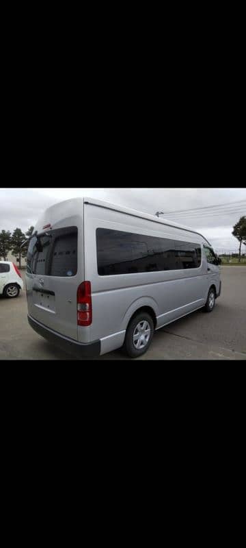 Toyota Hiace 228 Gl 2019 3