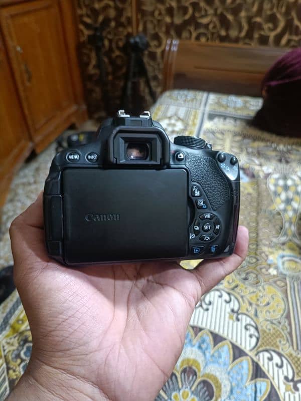 Canon 700d with 18/55 (STM)  Lens. 2