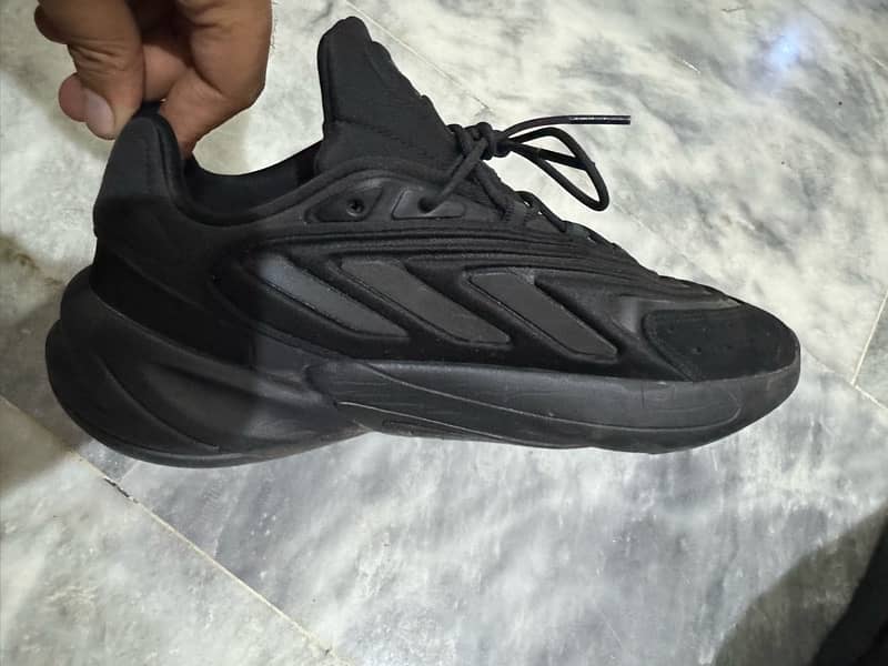 Adidas Black 2