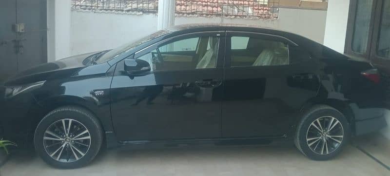 Toyota Corolla Altis 1.6 2