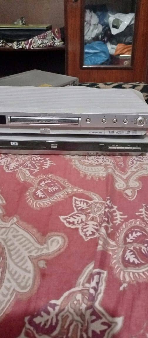 VICTOR DVD PLAYER MADE IN JAPAN 2