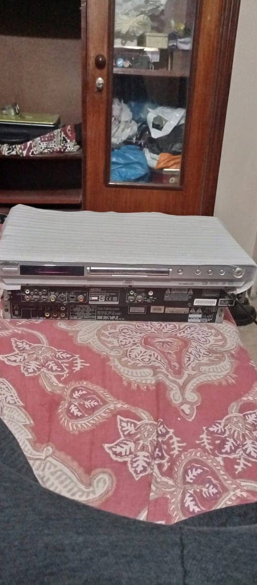 VICTOR DVD PLAYER MADE IN JAPAN 3