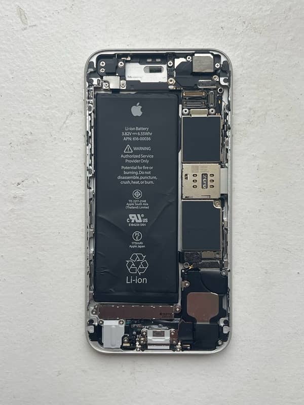 iPhone 6s housing 0