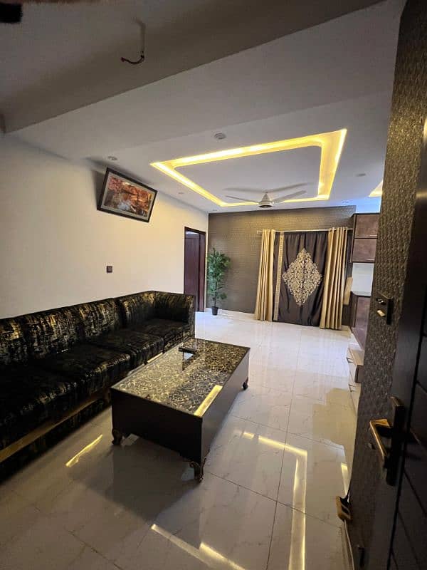 One bedroom apartment flat room for rent in daily basis short stay 3