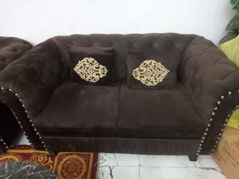 sofa set like brand new one month use 1