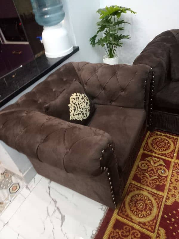 sofa set like brand new one month use 3