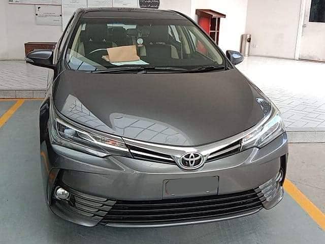 Toyota Corolla Altis 2019 Corolla Altis 1.8 automatic cruistronic 0