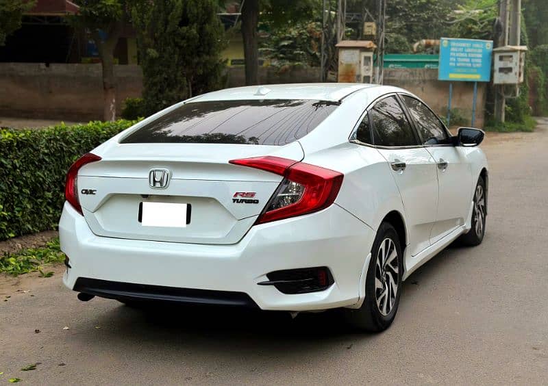 Urgent! Honda Civic Turbo 2017 6