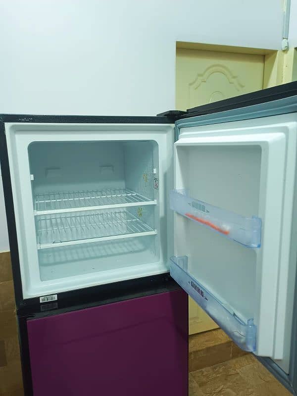 Dawlance inverter fridge 2