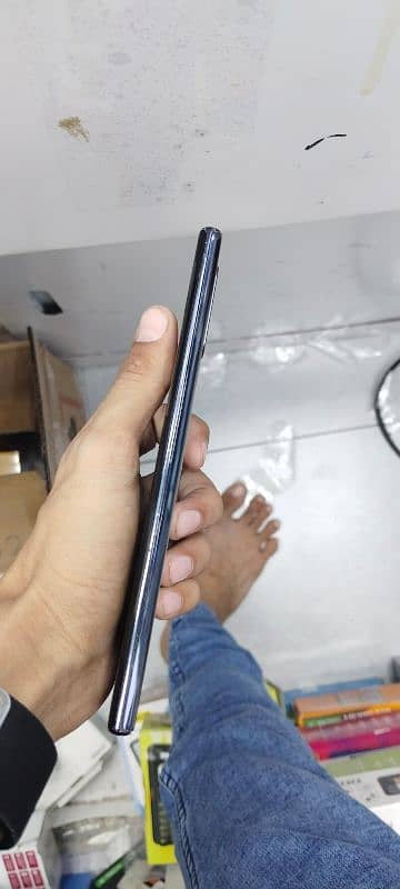 note 10 plus urgent sell 2