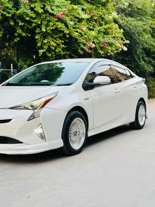 Toyota Prius 2017 2