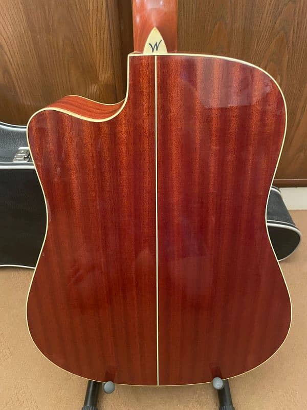 Washburn WD7SCE Acoustic/Electric Guitar with Hardcase 5