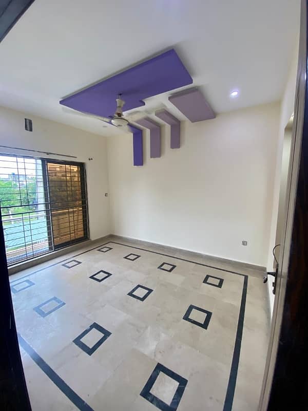 10 Marla Beautiful Upper Portion For Rent 8