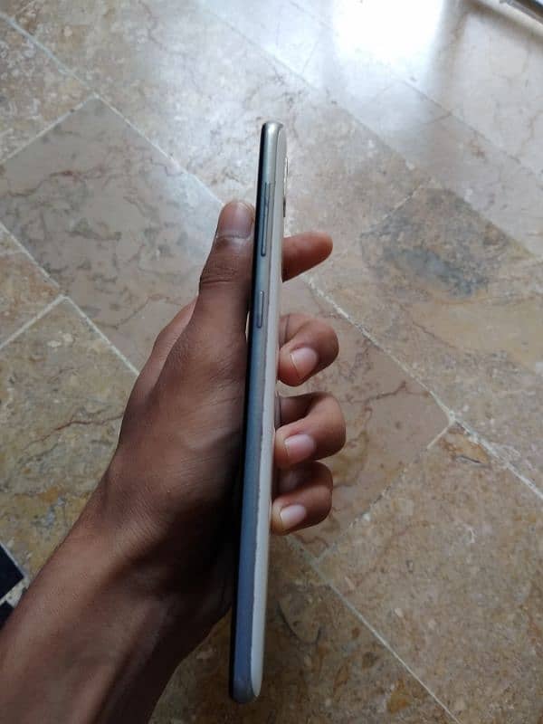 Samsung A30. non ota. 3 32. urgent sell. 3