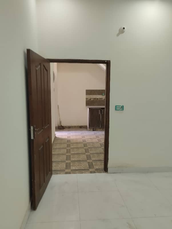 1.75 Marla Single Storey In Kerm Din Park In Hot Location Near To Multan Road 3