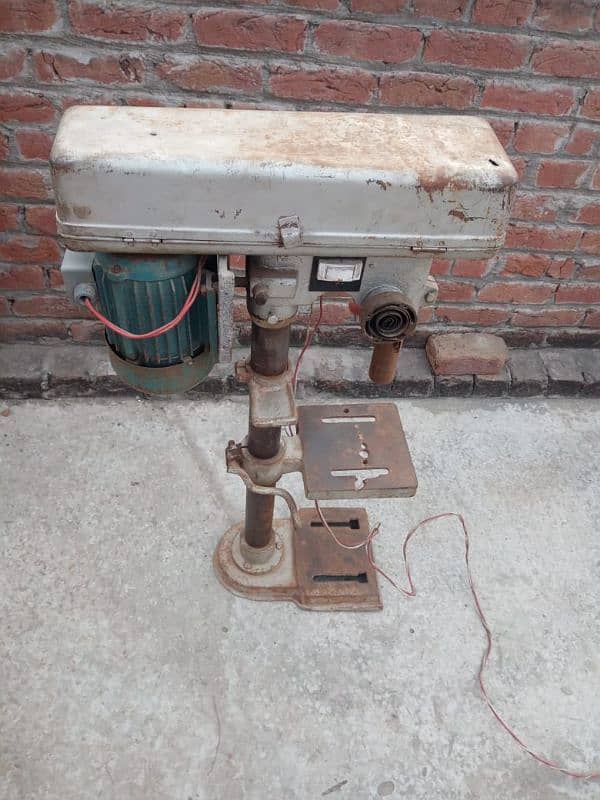 Warma machine for drilling 1