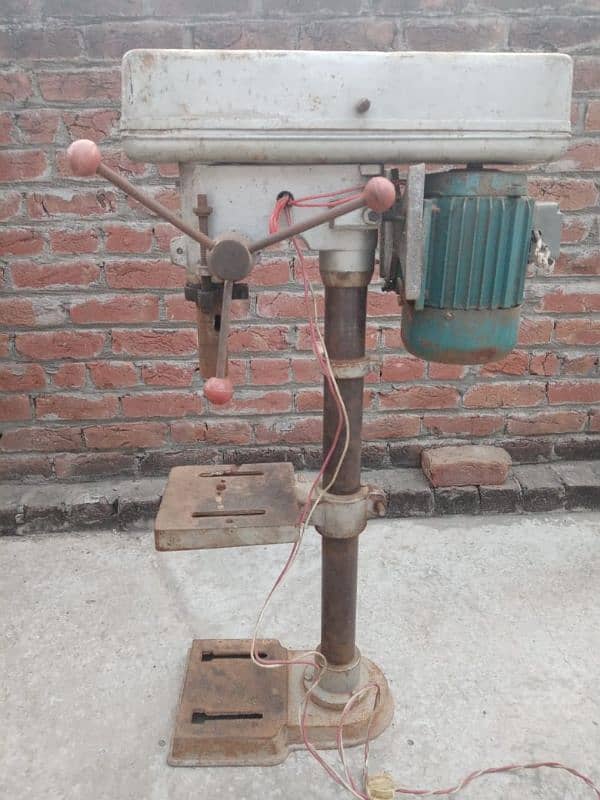 Warma machine for drilling 7