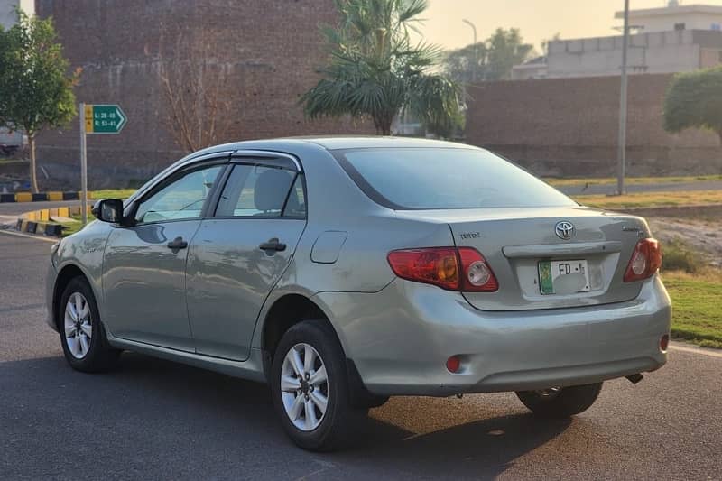 Toyota Corolla GLI 2010 Total genuine just 1 fender shower 4