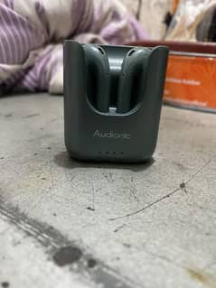 Audionic earbuds 450 new like