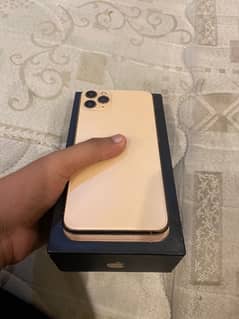 iphone 11pro max factory 256 gb with box