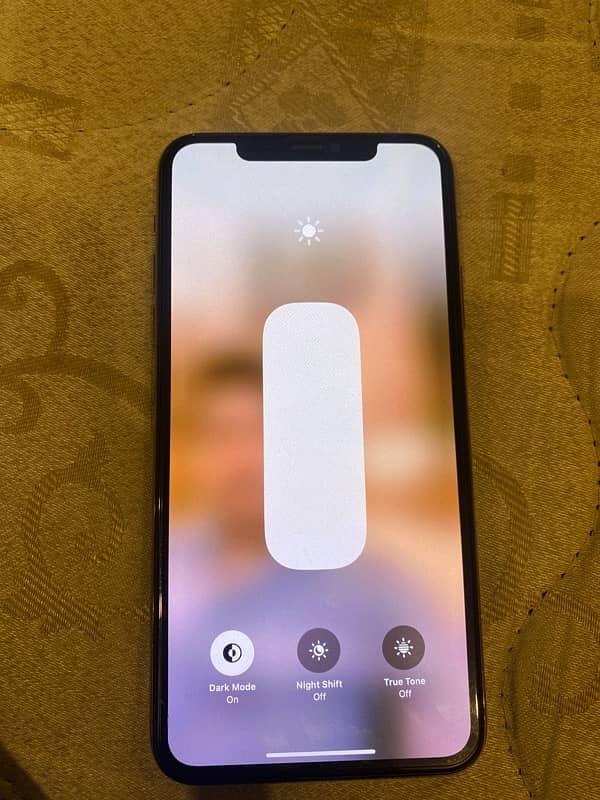 iphone 11pro max factory 256 gb with box 7