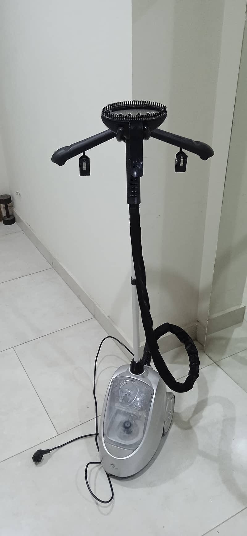 Elite clothes steamer. Unused and perfect 1