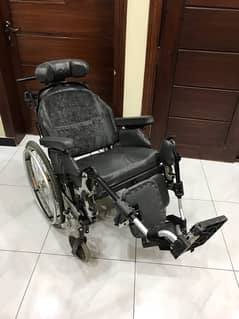 Stretcher/Wheelchair