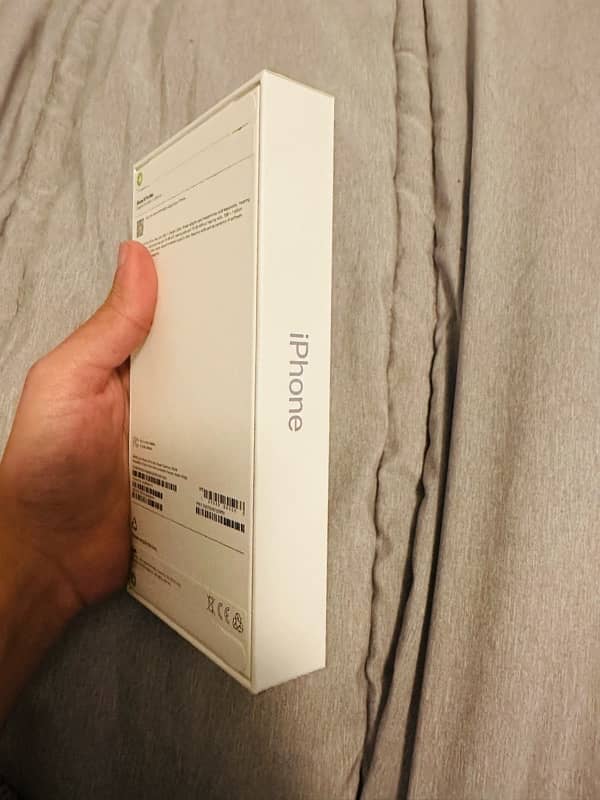 iPhone 16 Pro Max 256GB LLA Factory Unlocked NON-PTA 2