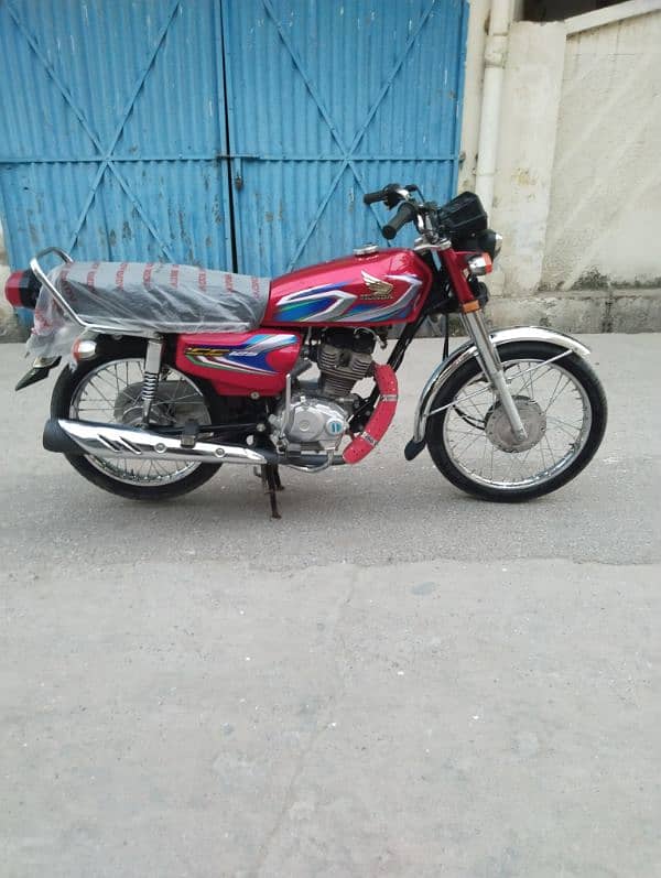 Honda CG 125 2022 Genuine Condition 4