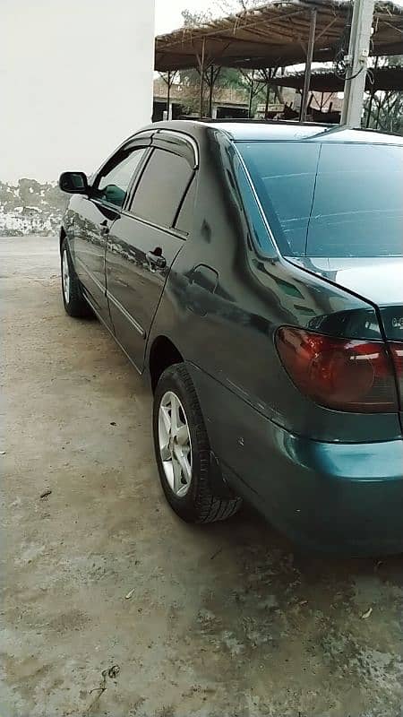 Toyota Corolla Altis 2005 3