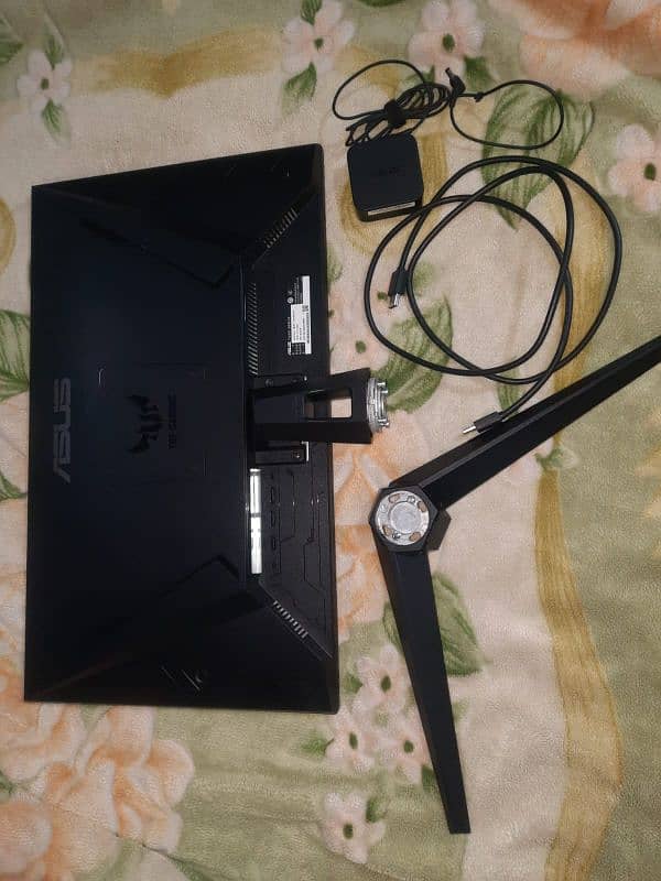 ASUS TUF Gaming VG27AQ1A 4