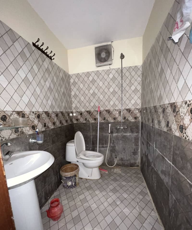 2 Bed Flat For Sale In D-17 Islamabad 6