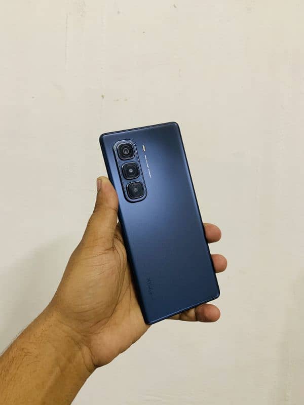 Infinix Hot 50 pro plus (8+8)/256) G100,,,,03221781446 0