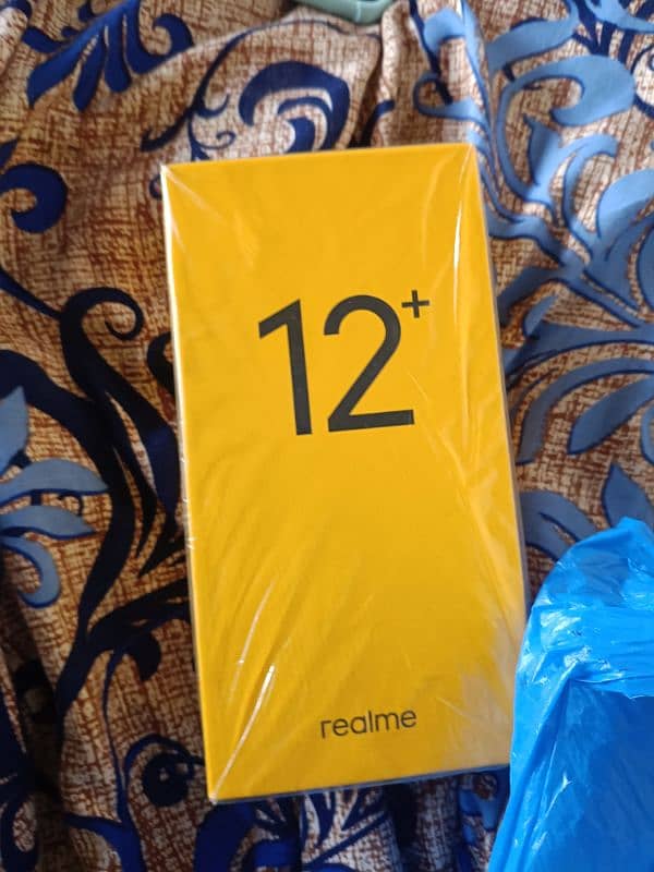 realme 12 + 5g condition 10by10 full box 8 month warranty 10