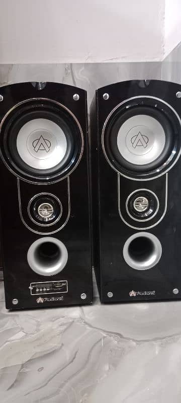 Audionic Speakers 0