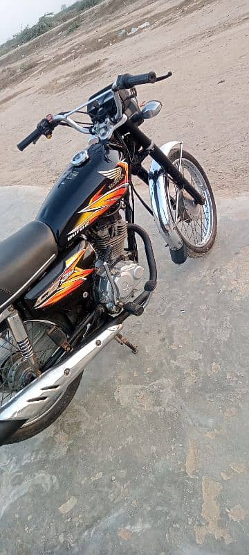 Honda 125 Model 2021 Karachi number 0333/85/72/395 3