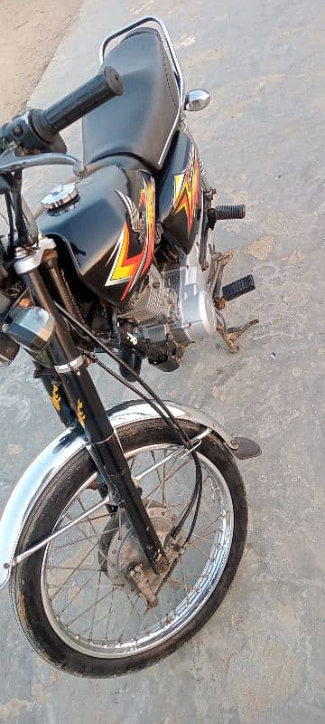 Honda 125 Model 2021 Karachi number 0333/85/72/395 6