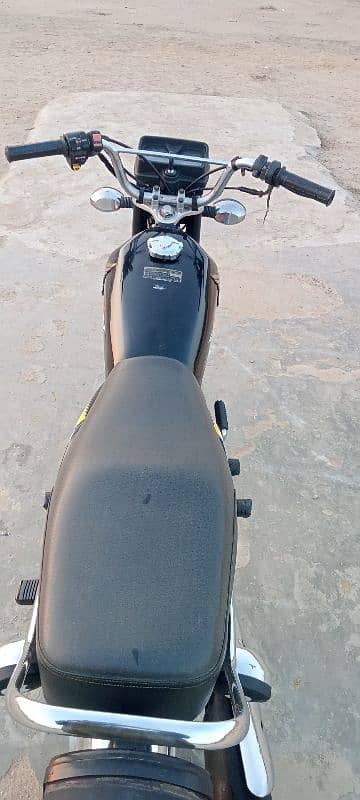 Honda 125 Model 2021 Karachi number 0333/85/72/395 16