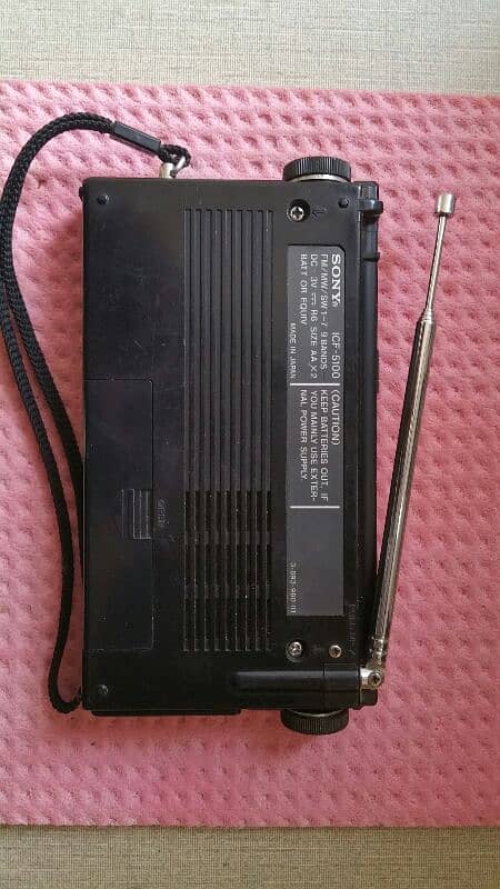 Sony  ICF-5100 Bands radio  for  sale 1