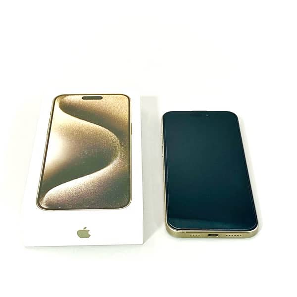 iphone 15pro max HK 256gb Pta Approved Natural titanium 1