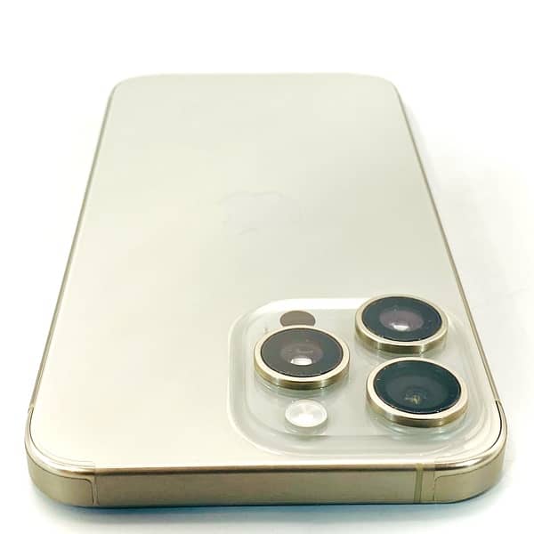 iphone 15pro max HK 256gb Pta Approved Natural titanium 4