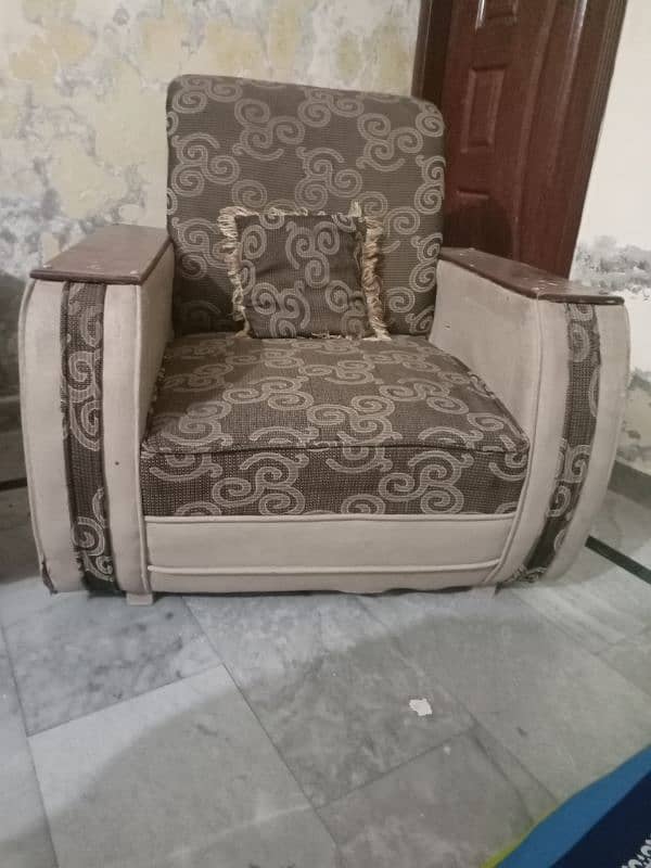 5 Seater SoFa Set For Sale 0