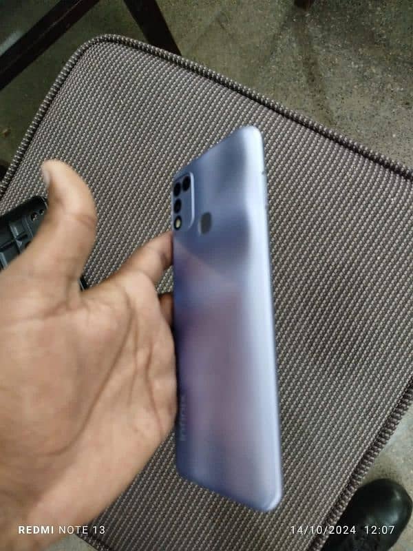 Infinix hot 10 play 4gb 64 gb 4