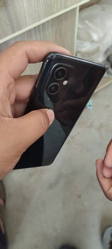 oneplus 9 with orignal 65watt charger 3