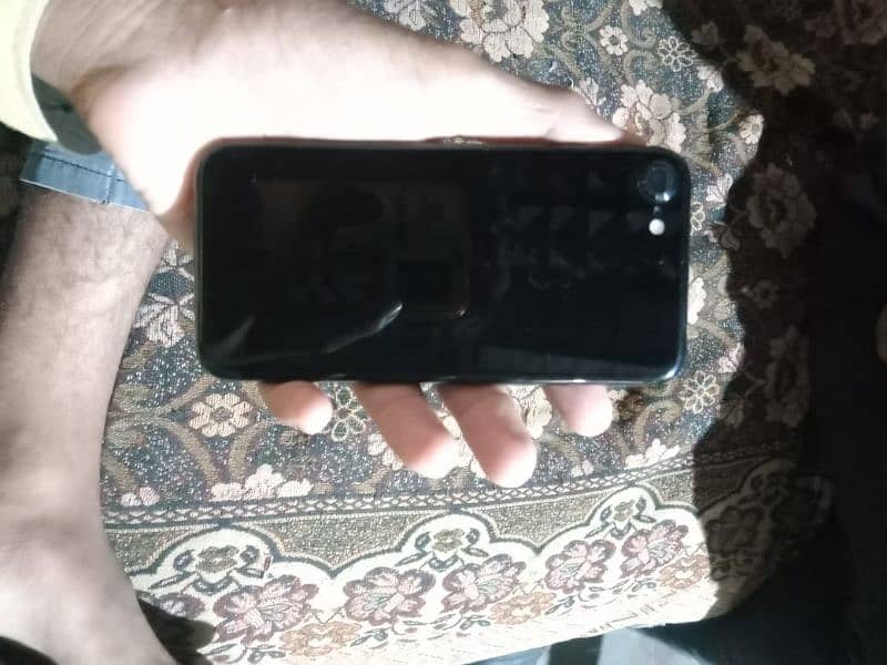 iPhone 7 for sale non PTI 1