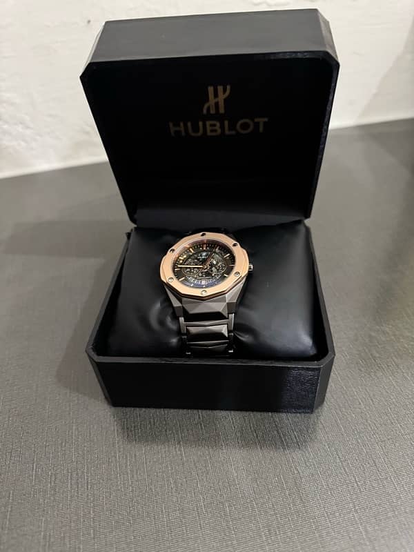 Hublot watch with date 2