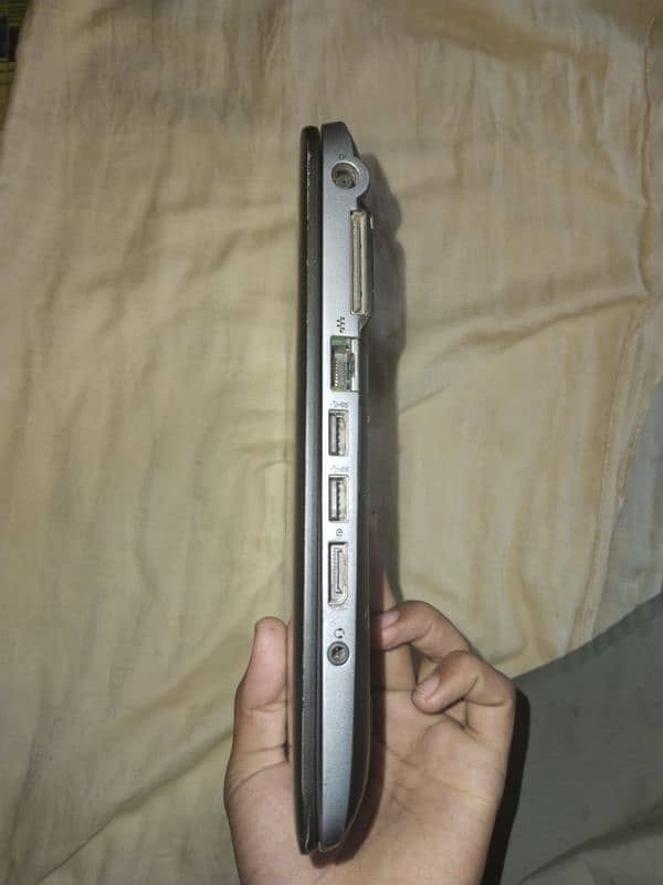 HP 820 Laptop for sell 4