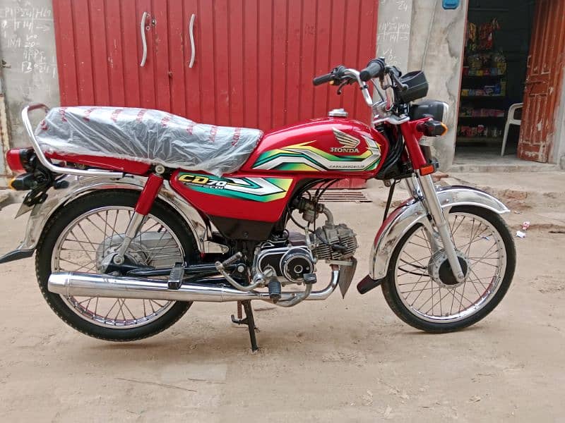 Honda CD 70 motorcycle for sale model 2023 /03456561380/03057210160 3