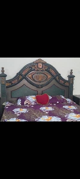 deco paint bed and dressing 2